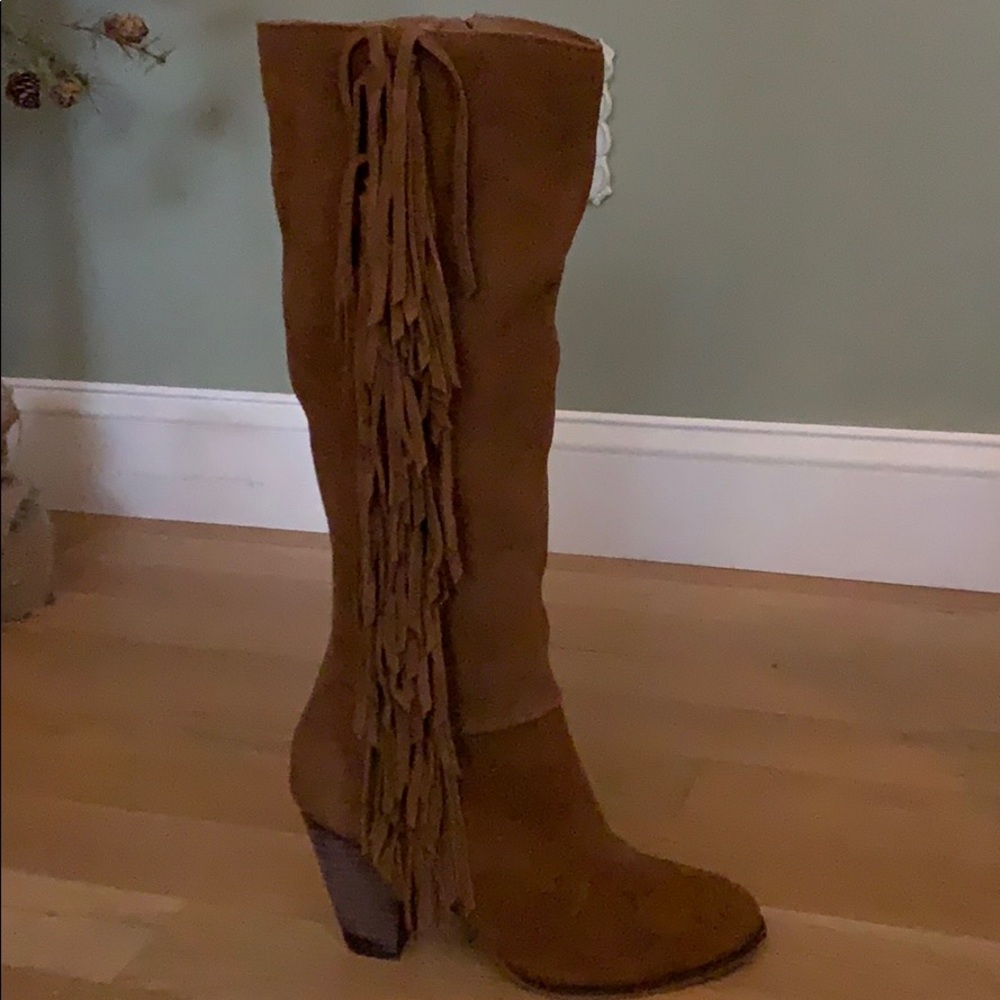 Tall fringe heel boot